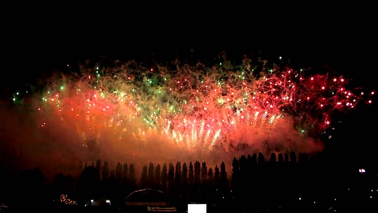 Pyroshow zur Eröffnung der 50. IFA Berlin