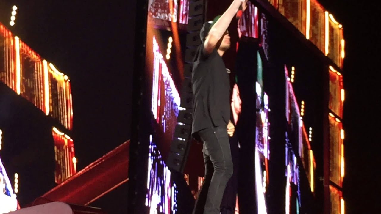 One Direction - Loved You First / What Makes You Beautiful (El Paso)