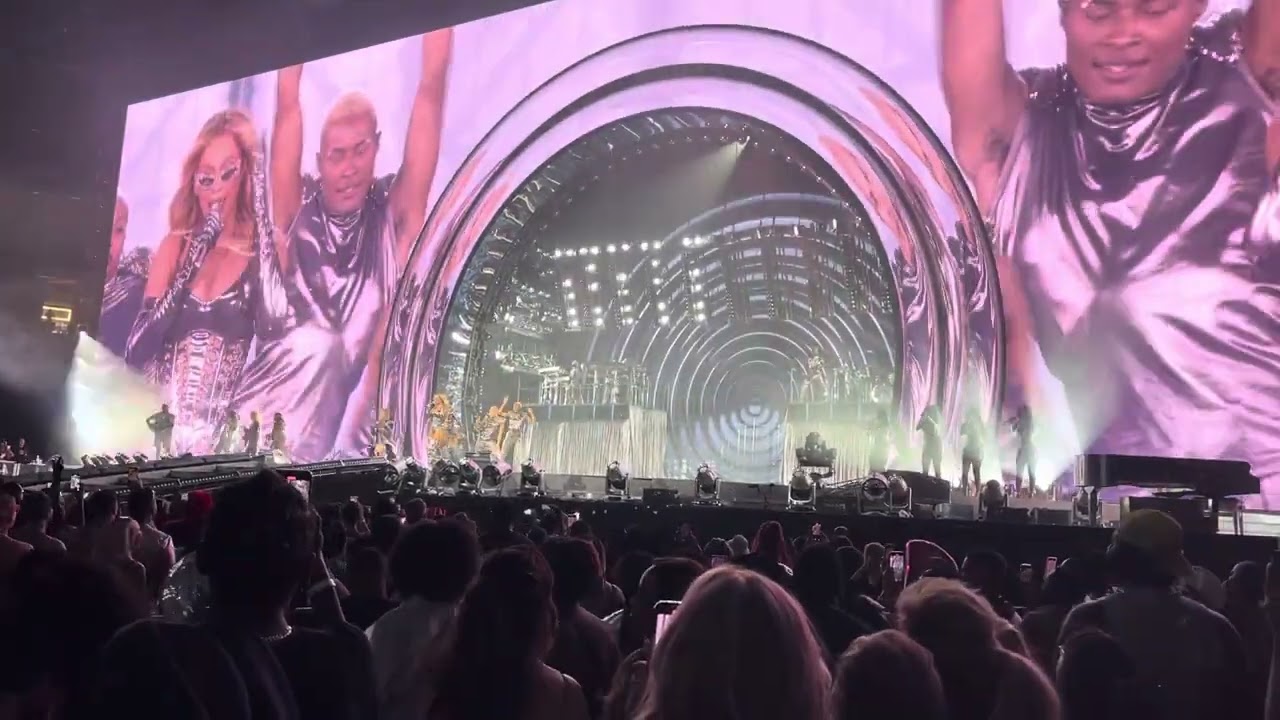 Beyonce renaissance tour Las Vegas 8/26/2023 part 7