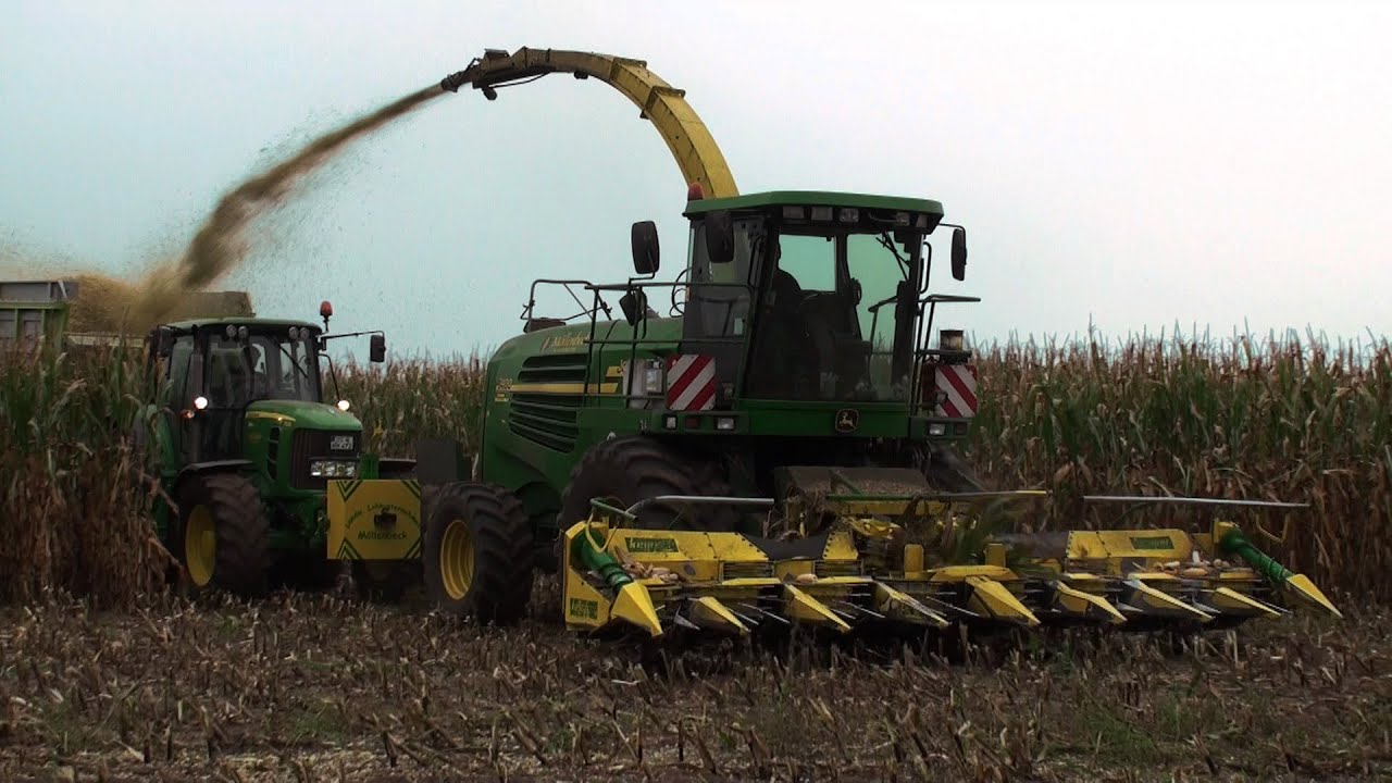 John Deere 7400
