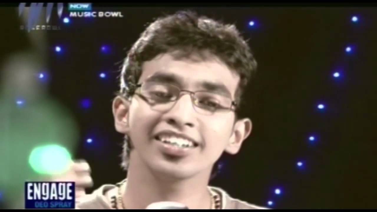 Chandrabimbam Nenjilettum Pullimane - Music Bowl