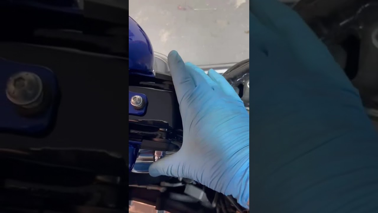 2019- Harley Davidson Fat Boy Gas Tank Removal