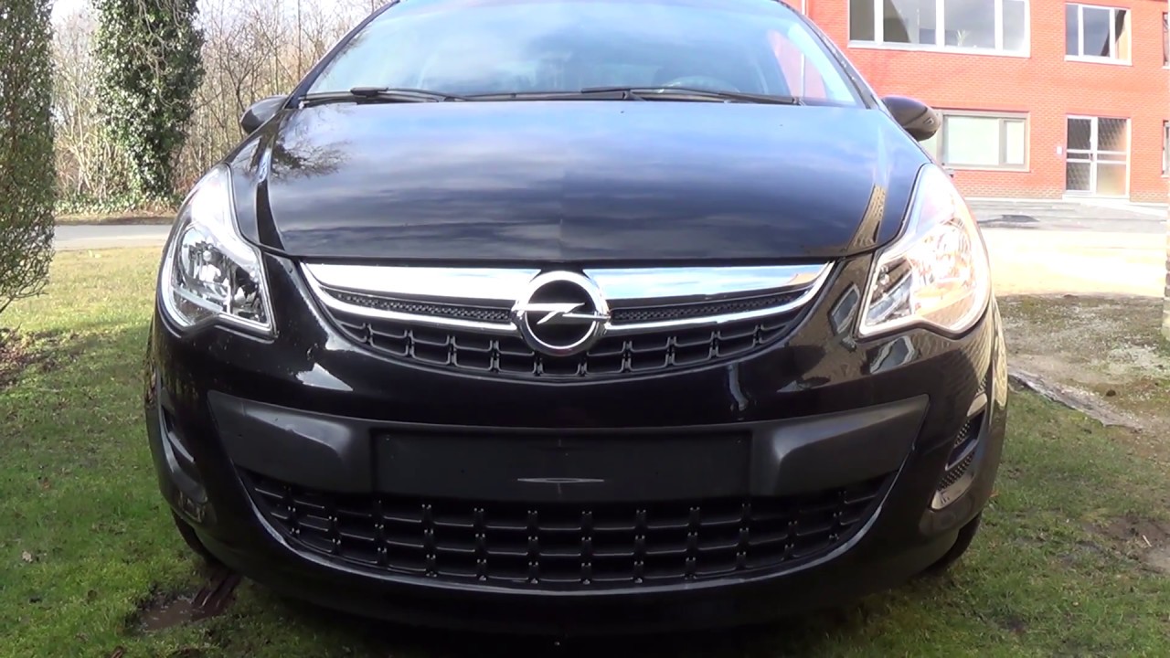 Replacing the front bulb H7 @ the right side : Corsa D