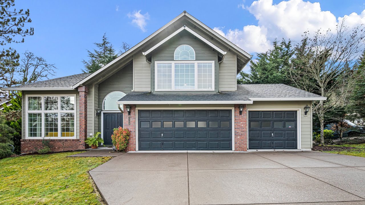 3368 Bentley Ave, Eugene, OR 97405