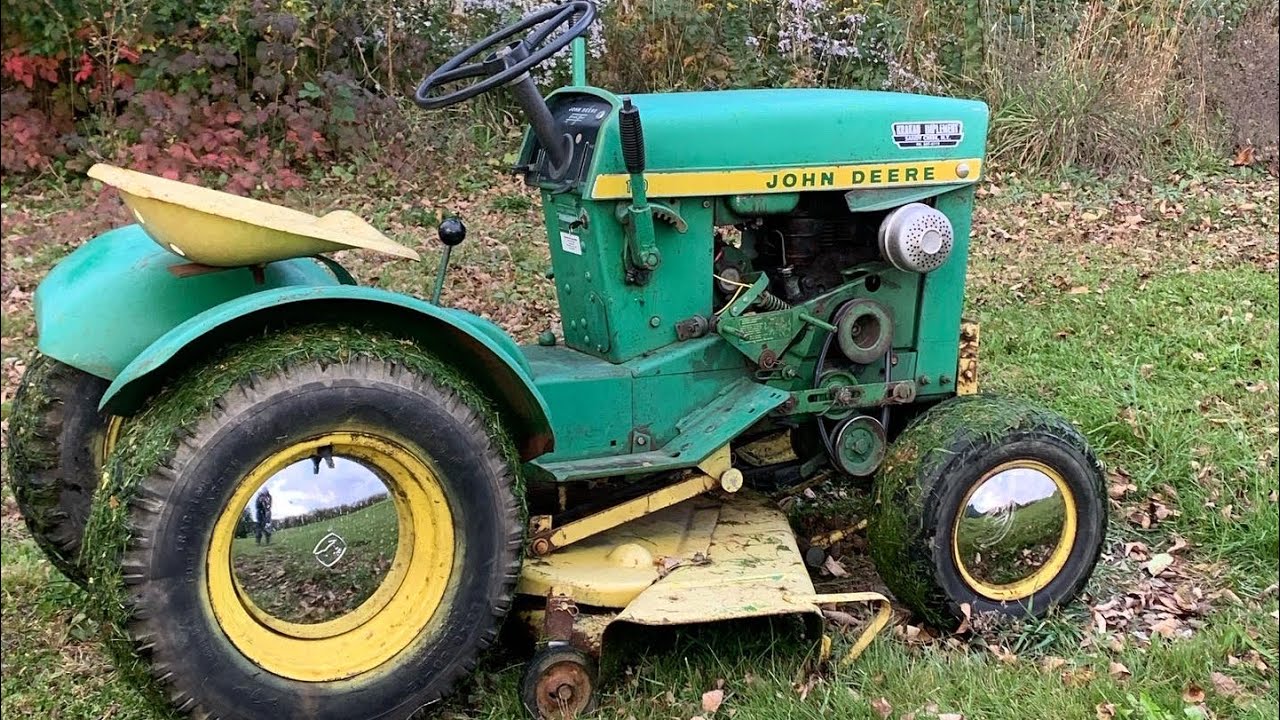 Mowing with my 1967 John Deere 110