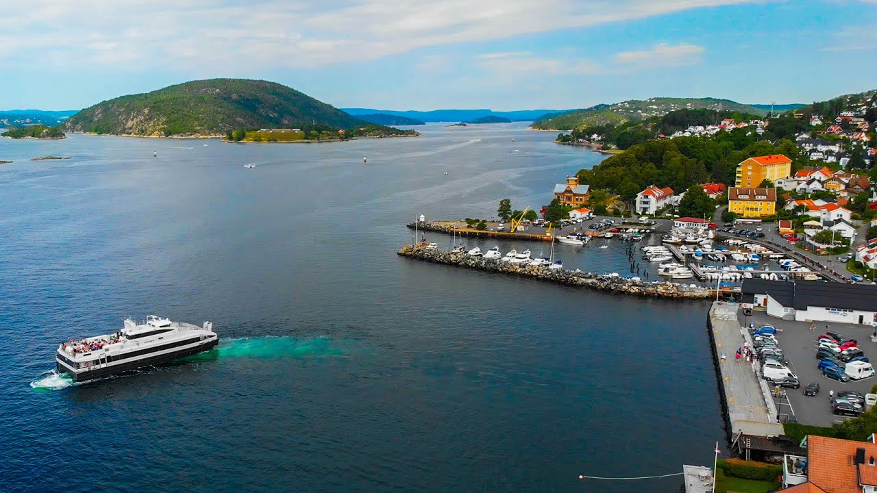 Boat from Oslo to Drøbak
