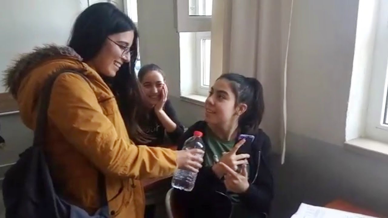 Fen Lisesinden Beklenmedik Cevaplar! - Üçgenin İç Açıları Kaç Derecedir?