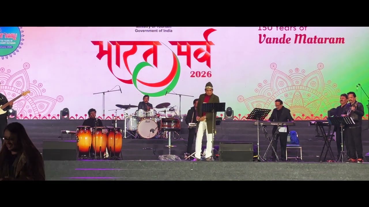 Bade Achhe Lagte Hain | Amit Kumar Live Concert at Bharat Parv 2026 | Hindi Song