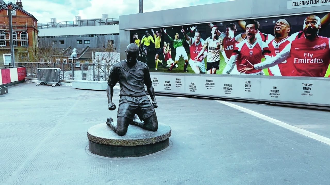 London Walking Tour | Arsenal FC