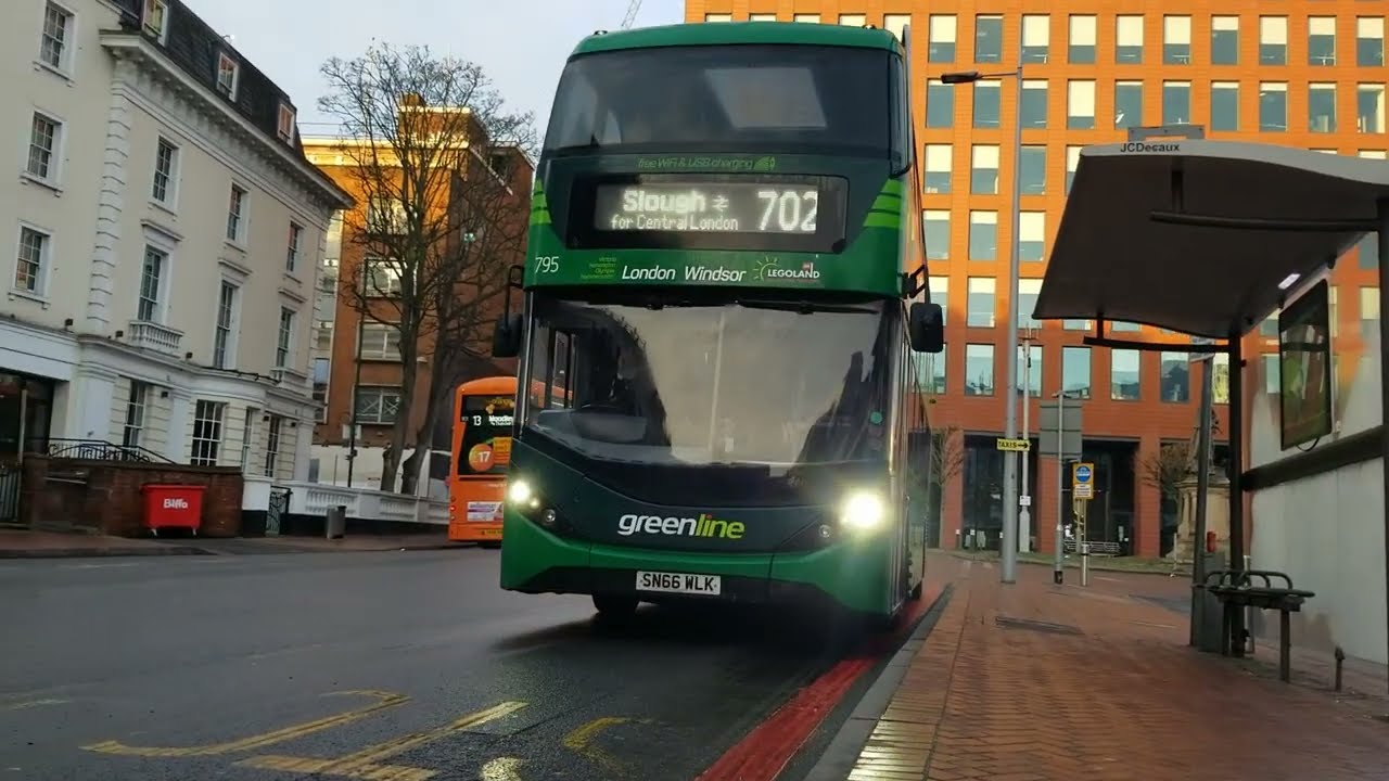 Reading Buses ADL Enviro400 City 795 (SN66WLK) On Route 702 to Victoria Station