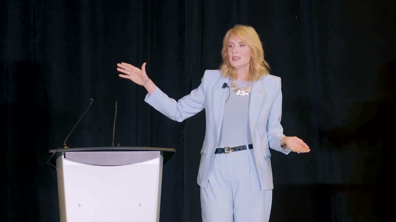 Sharon McMahon (author of THE SMALL AND THE MIGHTY) at the FYE® Conference 2025
