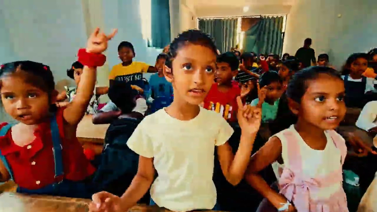 Thakshila English Academy.