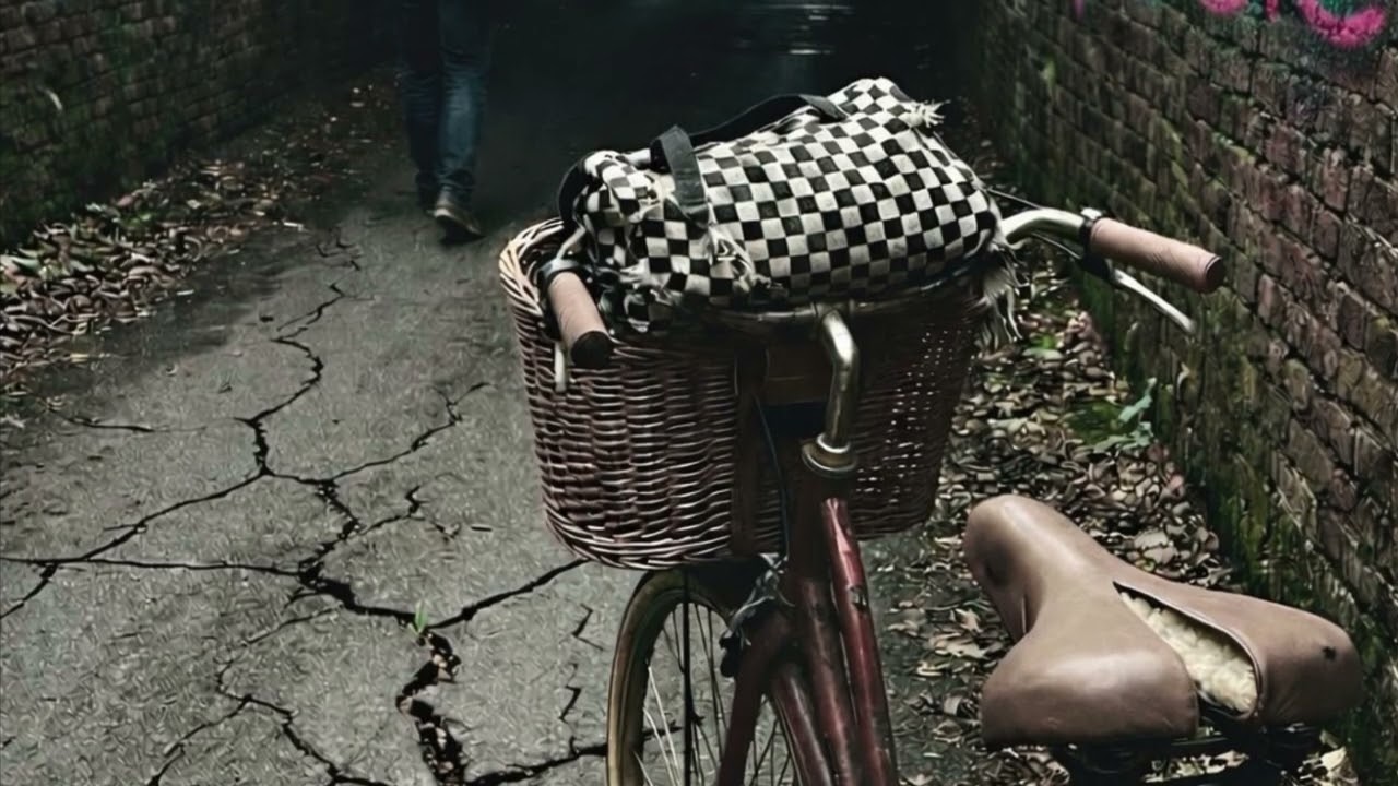 Gratitude - Brandon Lake - Post-Grunge Ballad - In the style of Breaking Benjamin feat. Nickelback