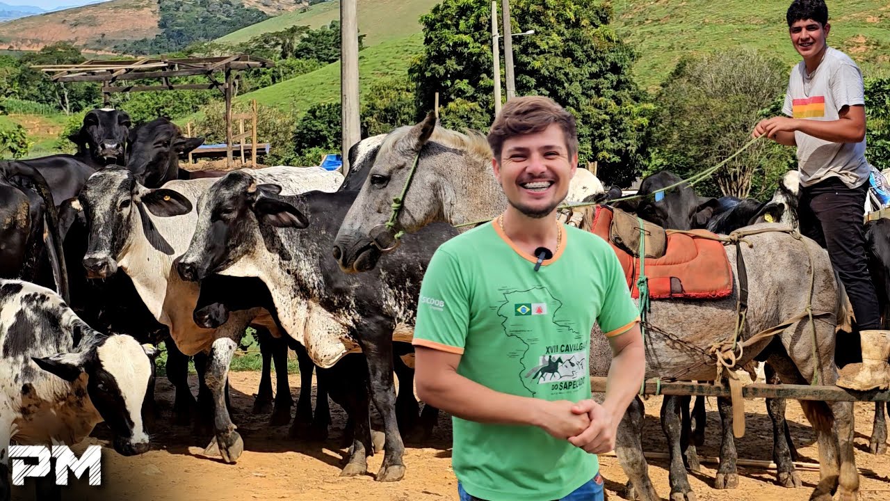 IRMÃOS NA LIDA COM NOVILHA DE 50 LITROS DE LEITE POR DIA