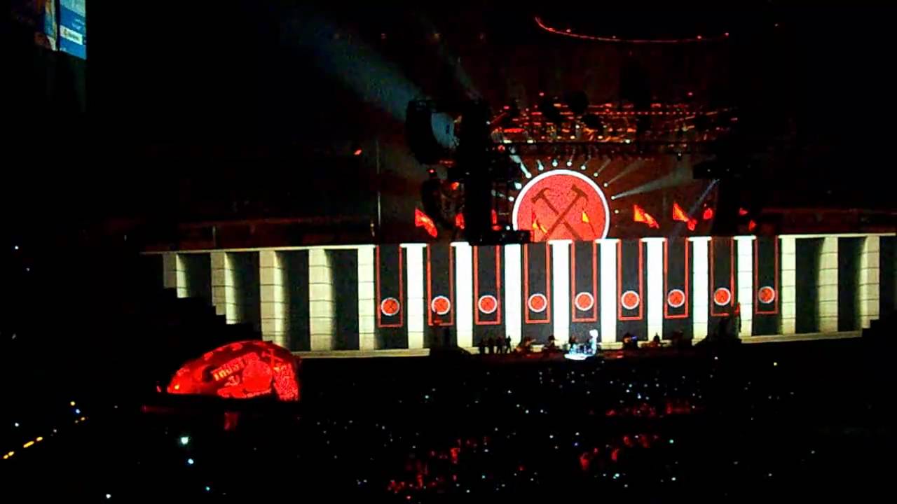 Roger Waters The Wall Live 2010 México 