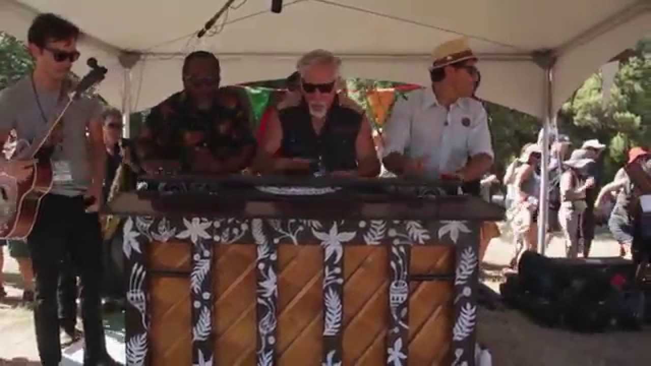 Melbourne Ska Orchestra - He's A Tripper (Keys To The Streets)