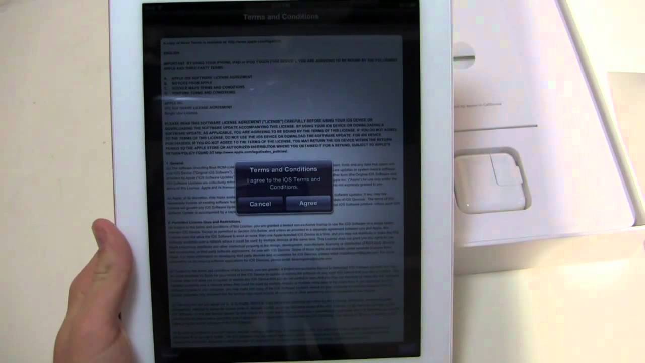 Apple iPad 3 Unboxing (new iPad)