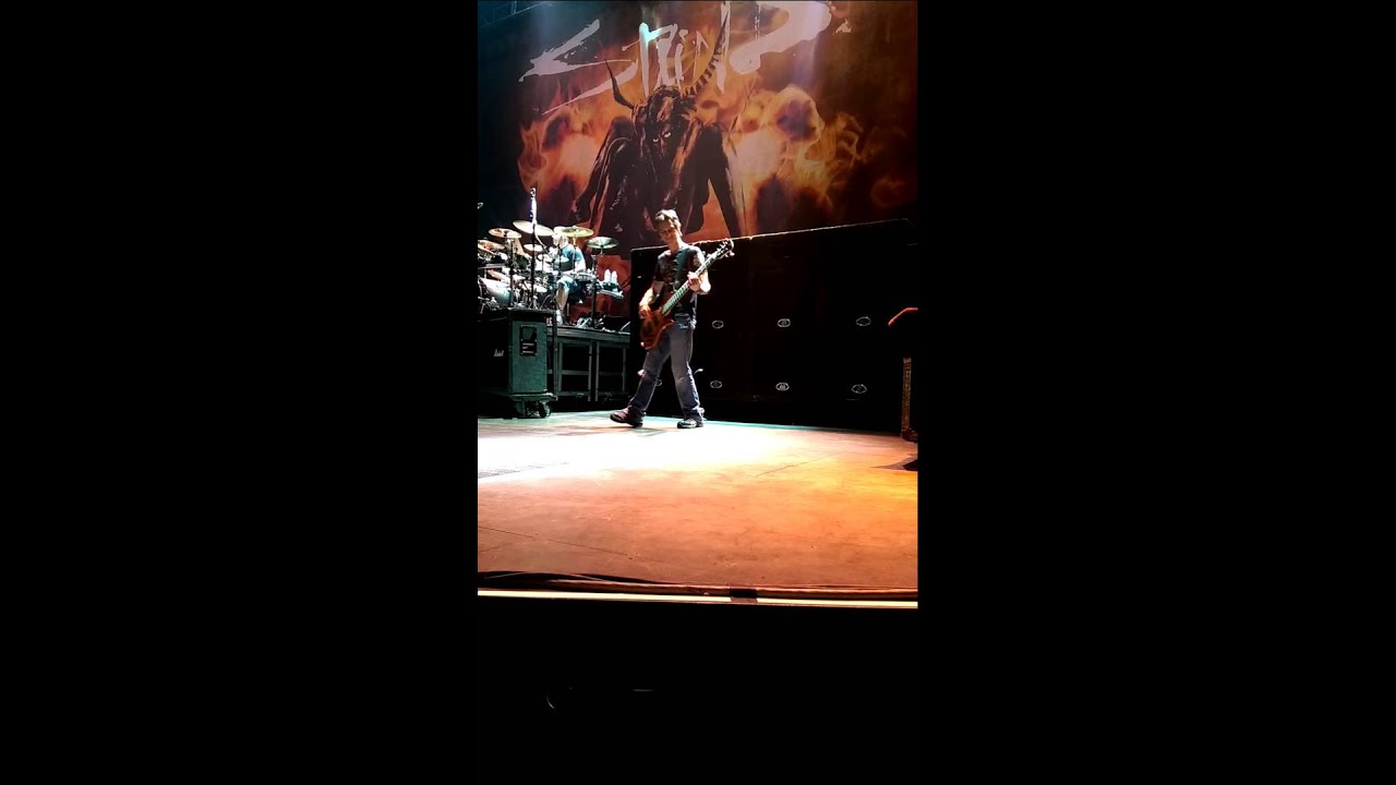 Johnny April jamming to home