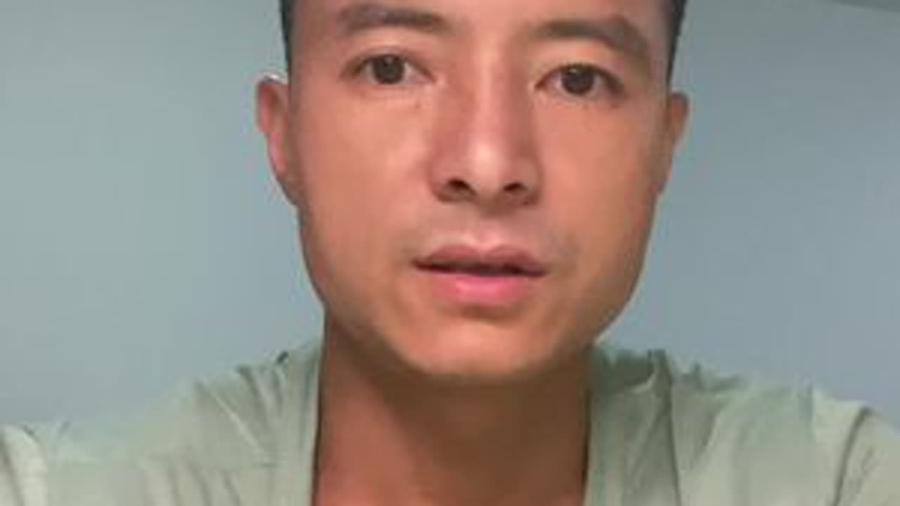 #新能源#电动车#特斯拉 是时候在新能源上面做出反思了，普通人买车尽量遵循全球车型，经历过多次换代，且15年以上还在路上跑的，这样吃不了亏