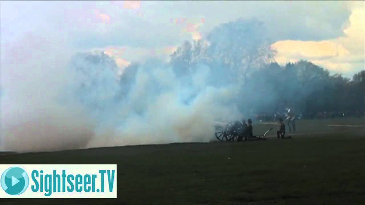 Queens Birthday Gun Salute - Hyde Park 2012 - Kings Troop Royal Artillery