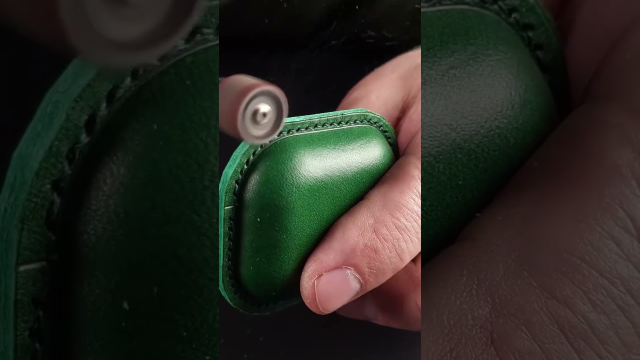 Green leather AirPods case &ndash; style meets protection 🎧🌿 #leathercraft #handmade #torross #style