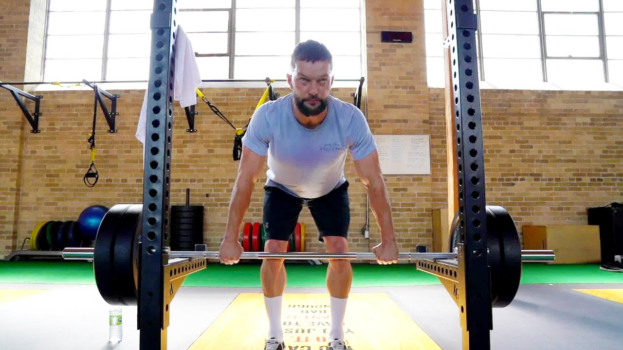 Finn Bálor meets the WWE Universe and prepares for 