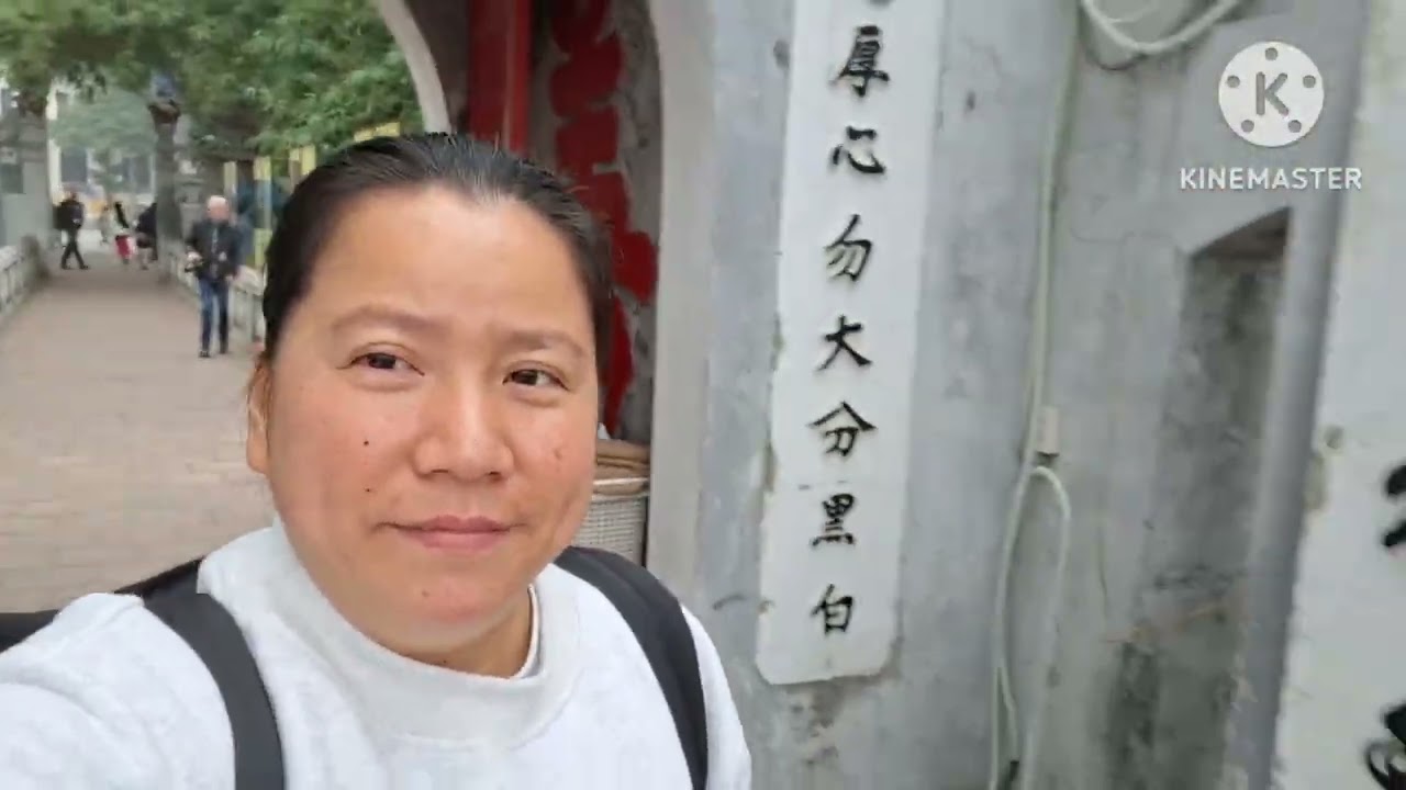 ÐÈN NGỌC SOʻN NGOC SON TEMPLE HANOI VIETNAM 
