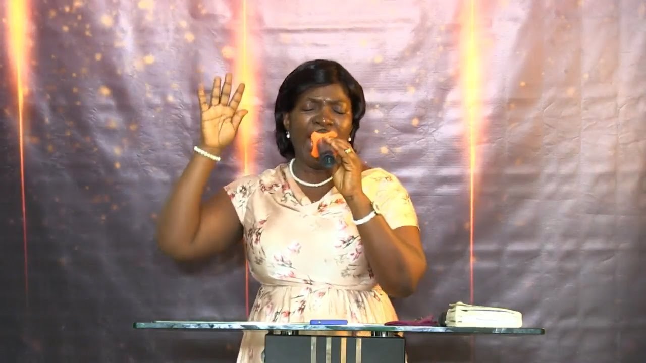 Non-Stop PENTECOSTAL Worship by Mrs Grace Gakpetor🔥🔥 STOKING THE FIRE  - COP AGORMANYA AREA
