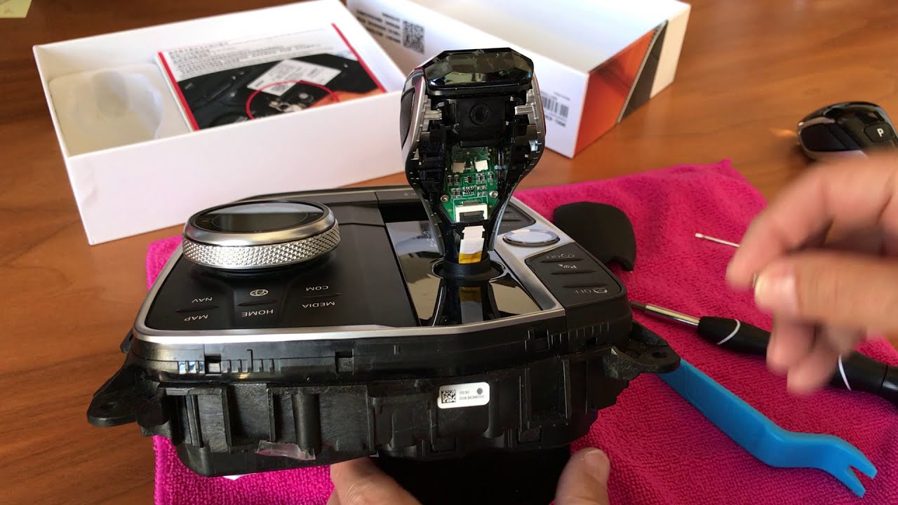 Crystal Series Gear Shift Knob installation for BMW.