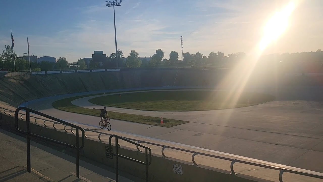 GRASS ROOTS RACING (nascar for bikes) Rock Hill Velodrome