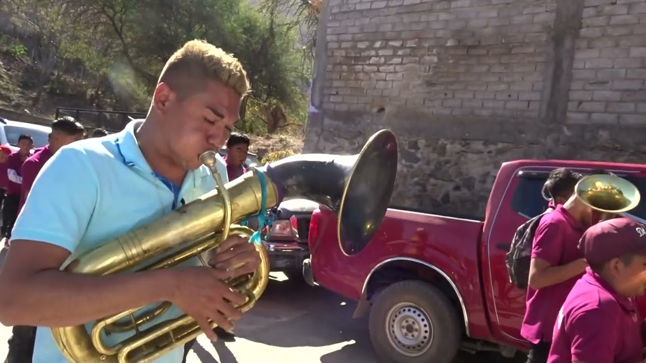 Musica de Jarabe  con la Banda Municipal de San Bartolo Salinas Oaxaca.