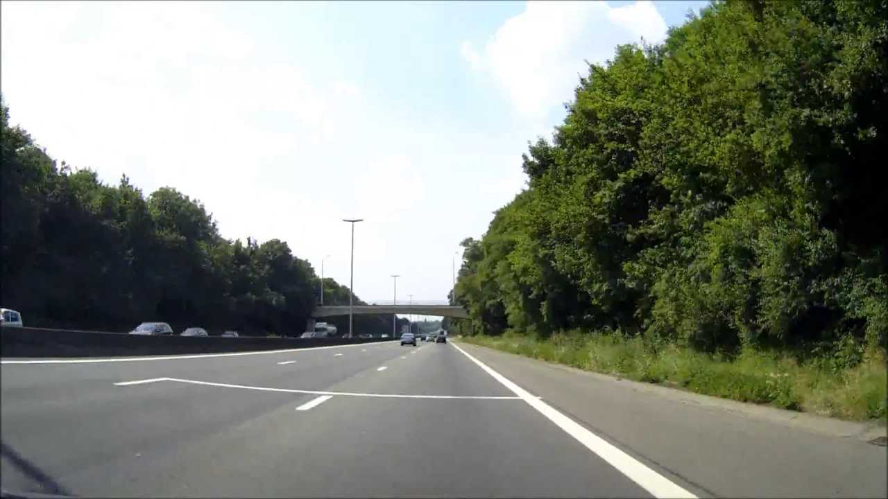 E411 part 3:  Courrière - Brussel/Bruxelles (R0), B
