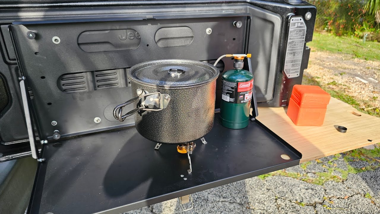 How to install the E-cowlboy drop down tailgate table