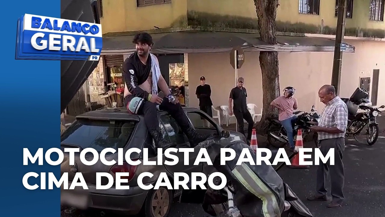 Batida entre moto e carro faz motociclista parar no teto de veículo, no PR