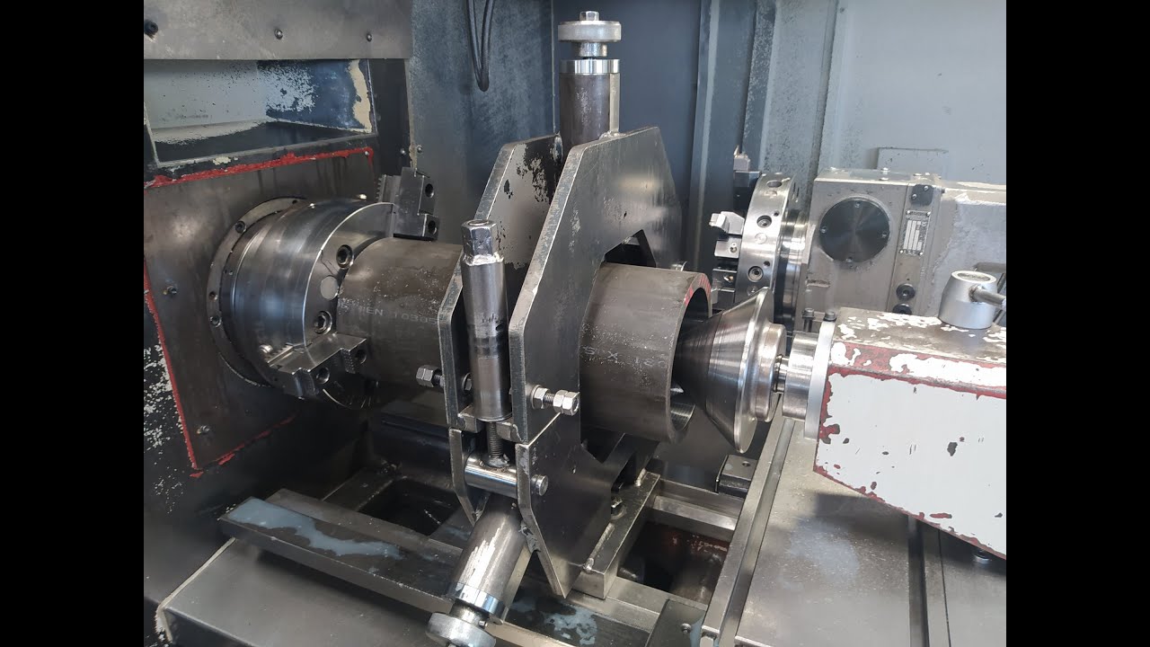 Zylinderrohr Planen, Überdrehen, Lünettensitz, Gewinde 208x2+Kontur mit Passung+Einstich  CNC Drehen