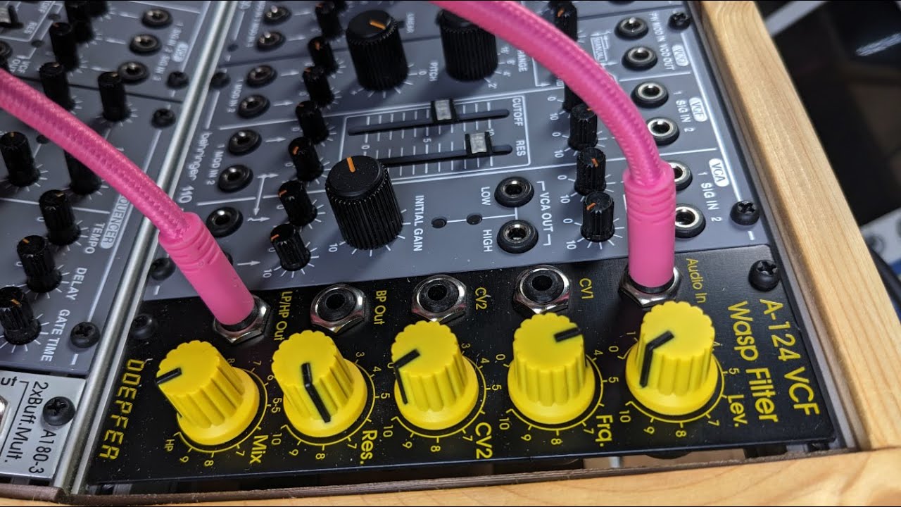 Doepfer A-124 Wasp Filter - Unboxing and Sound Exploration