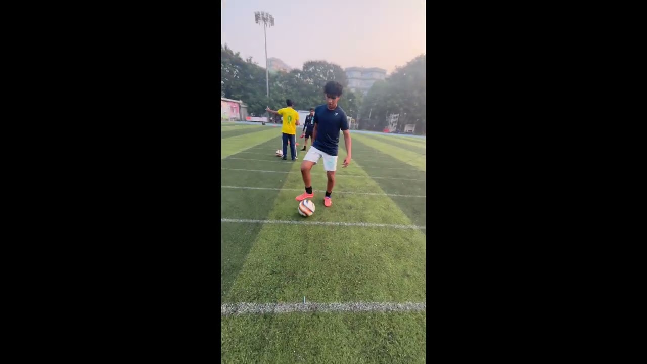 Ball control, Short passing, Movement