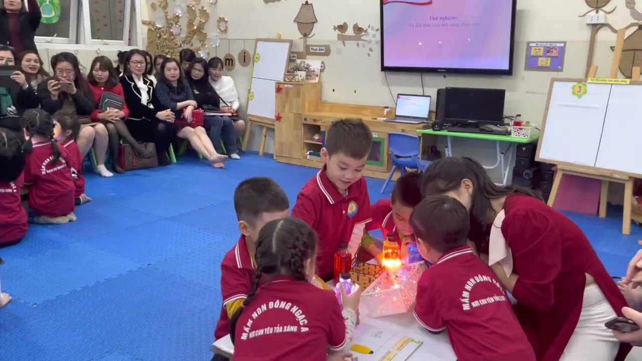 GVG thành phố - HĐKP : “ Sự kì diệu của ánh sáng “ - MGL 5-6 tuổi