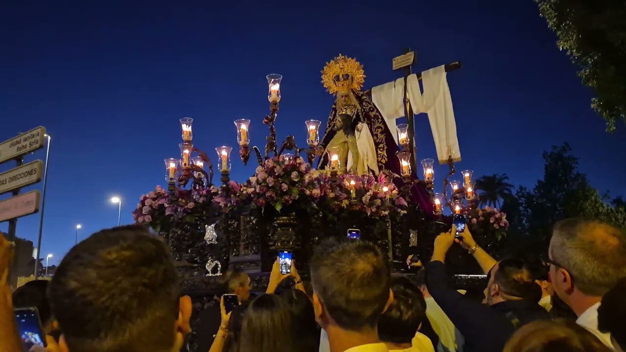 Angustias de Montoro en el Vía Crucis Magno de Córdoba