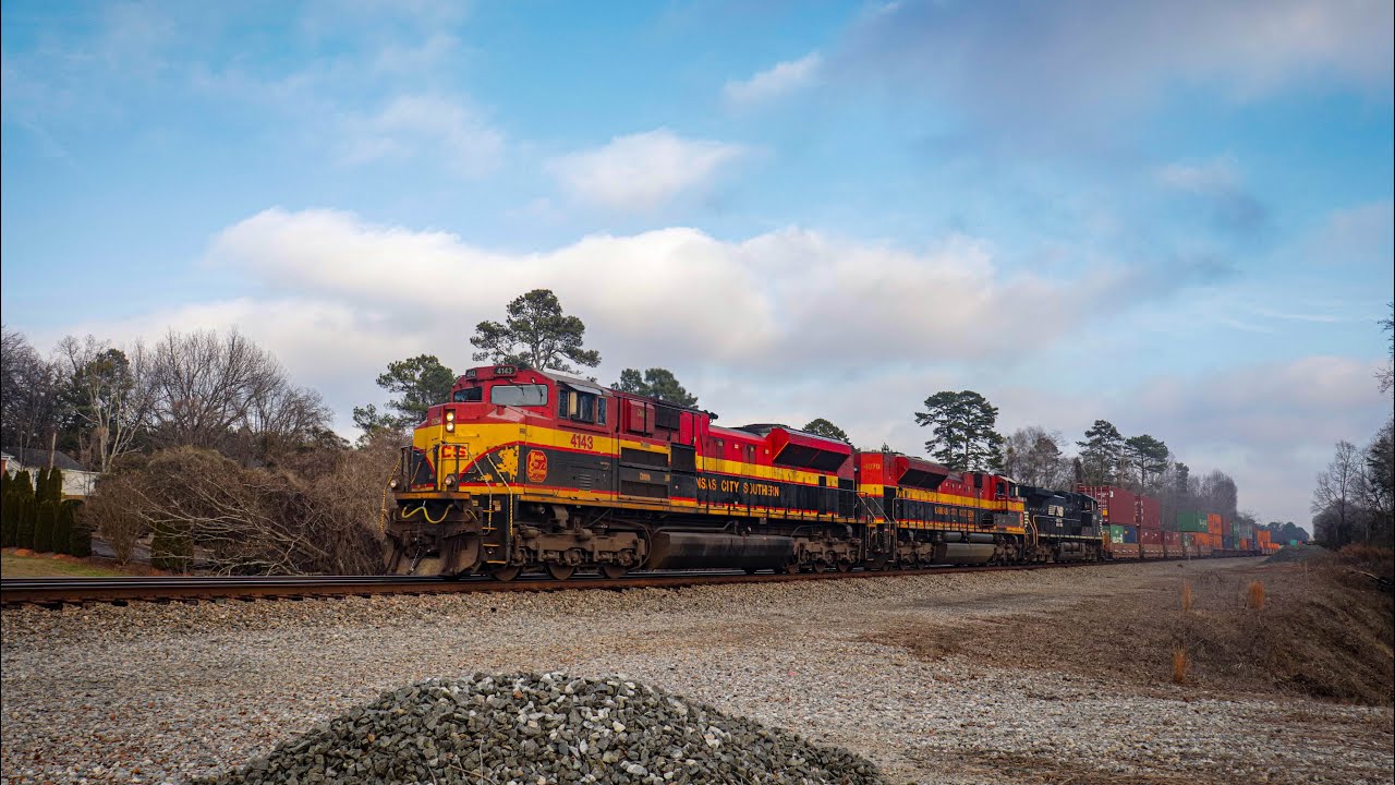 KCS Power on 243!? & Friendly crews and more!