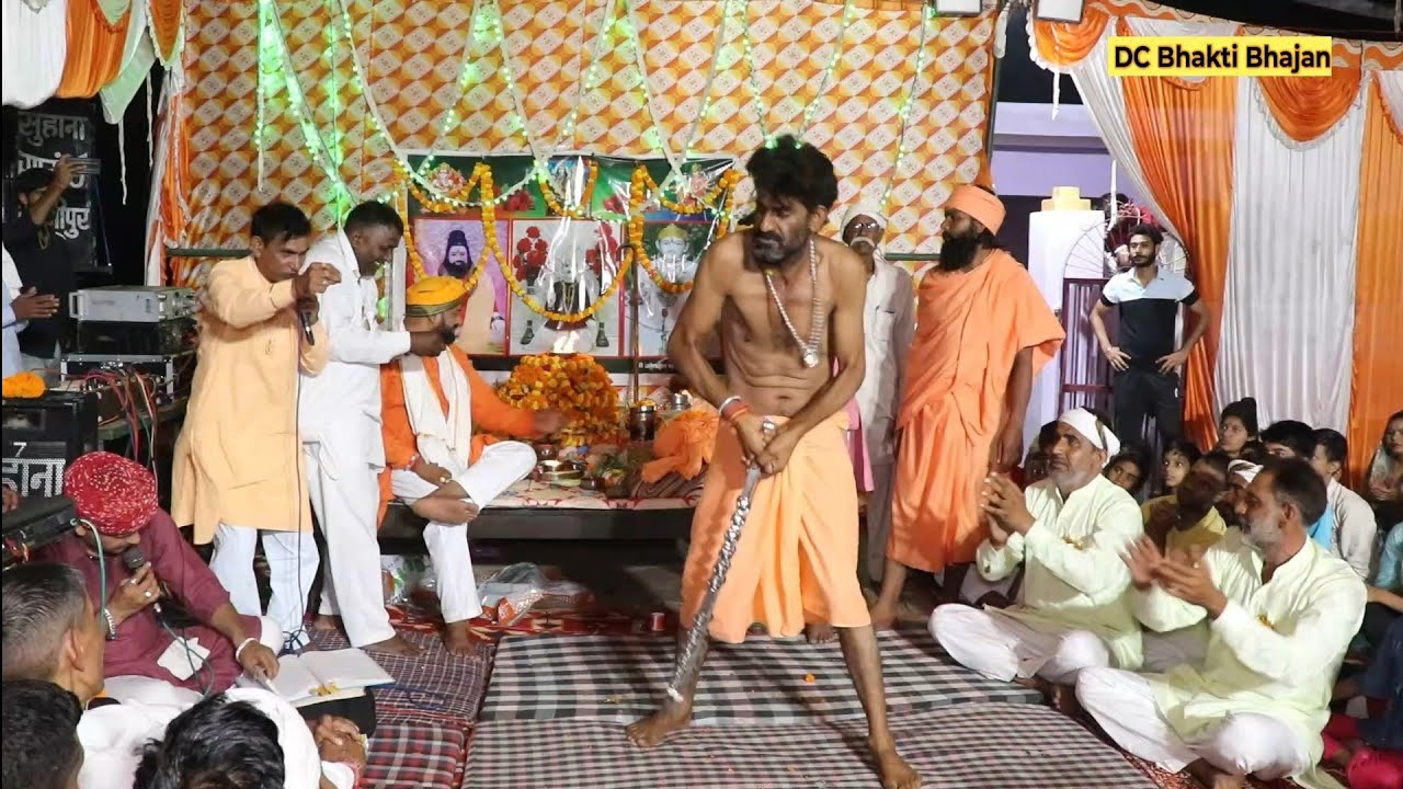 बाबा जोतराम का खेल निराला भजै कोई विरला ही इसकी माला , जब बाजै डेरु कीर्तन में आवै बाबा जोतराम।।