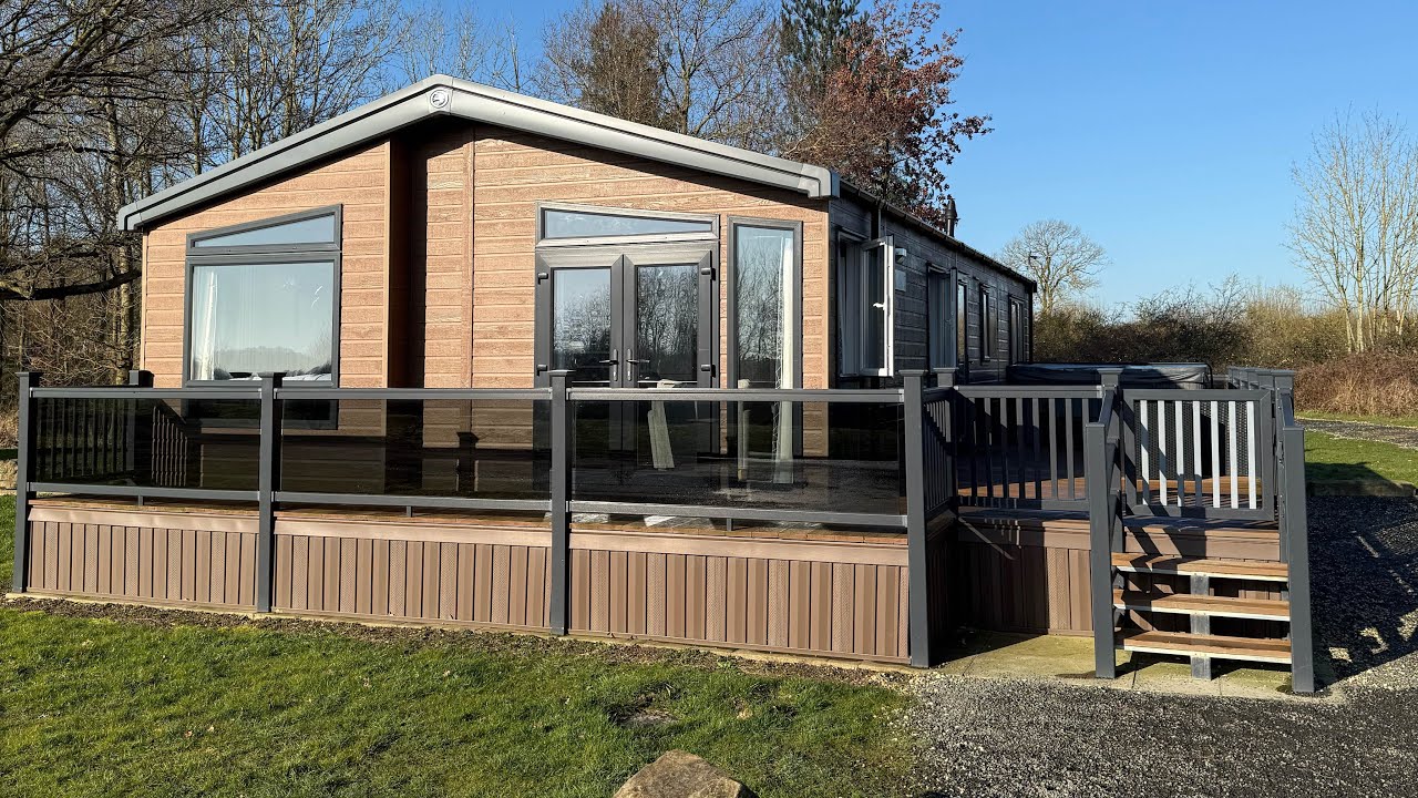 Stunning 3 Bedroom 42 x 20 Foot Twin Lodge Sited With Decking & Hot Tub On A 12 Month Holiday Park