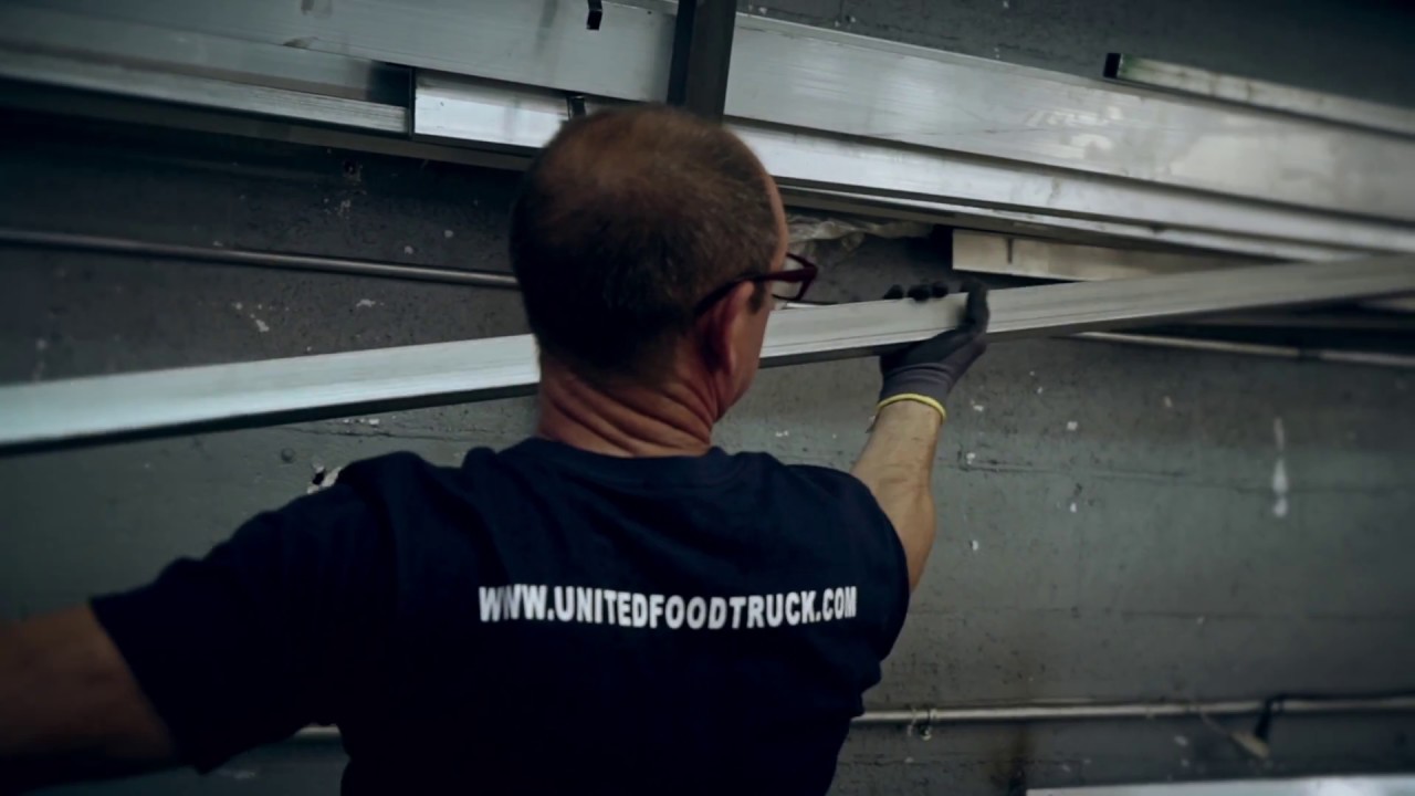 UNITED FOOD TRUCK   / WHO WE ARE?