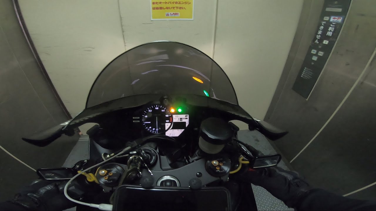 【イヤホン推奨】Yamaha YZF-R6 Termignoni exhaust sound Shibuya Tokyo Japan