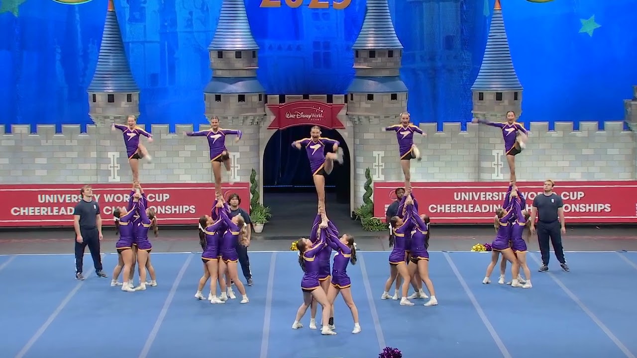 Университет Уилфрида Лорье (Канада) [UWCC - Премьер-лига девушек - Финал]