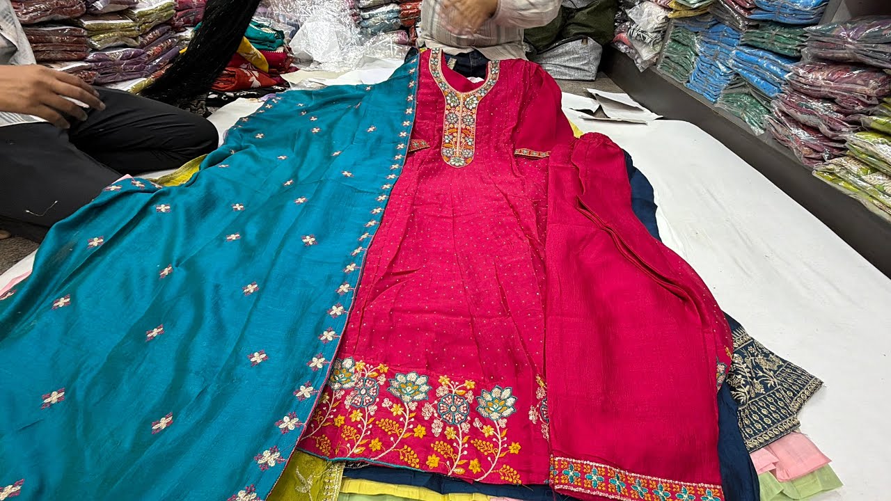 Party wear Dress 650/- single piece courier available Chickpet Bangalore wholesale shop 