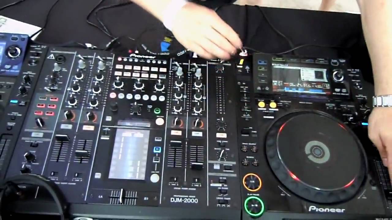 Pioneer DJM-2000 demo at WMC 2010