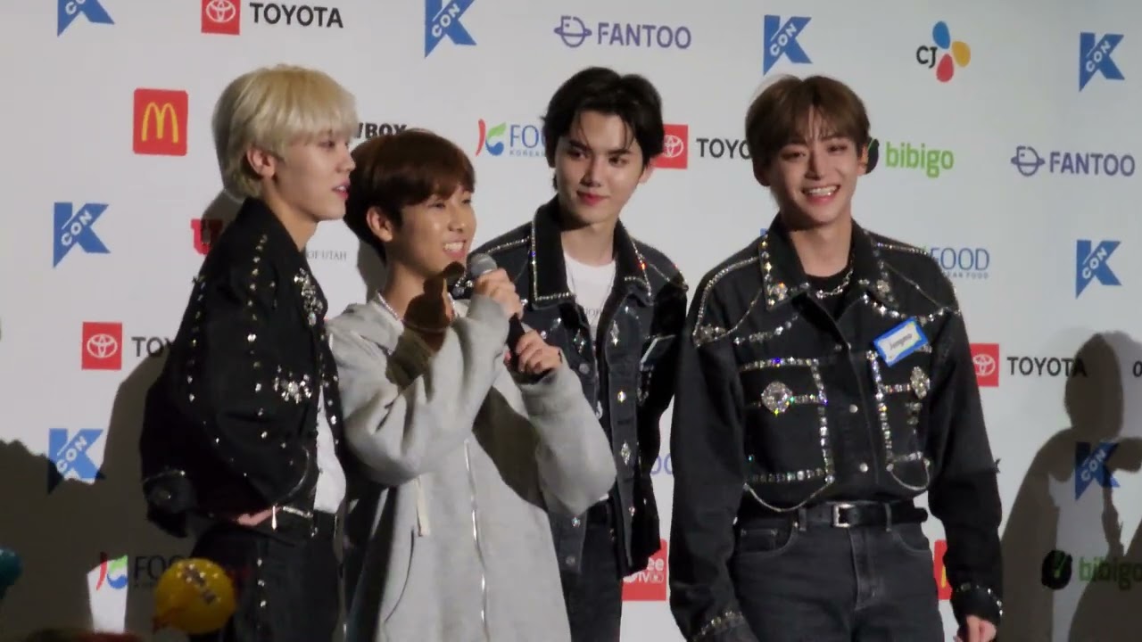 220820 CRAVITY - TikTok Challenge with CRAVITY Full Panel | KCON LA 2022 Day 1 [4K Fancam]