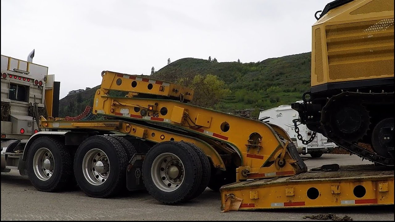 KENWORTH T800 & PETERBILT 379 LOWBED FORESTRY EQUIPMENT -- 2017 ILA TRADE SHOW