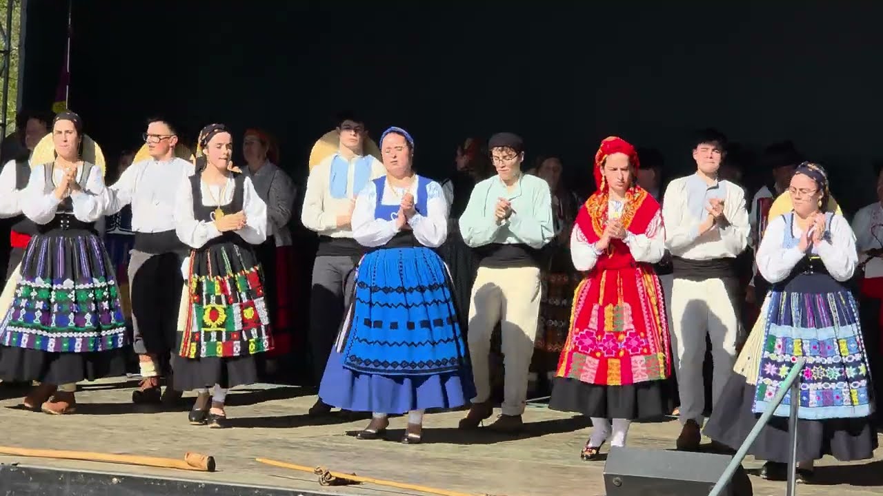 🥁 Rancho Folclórico de Santa Marinha de Anais [em] Navió